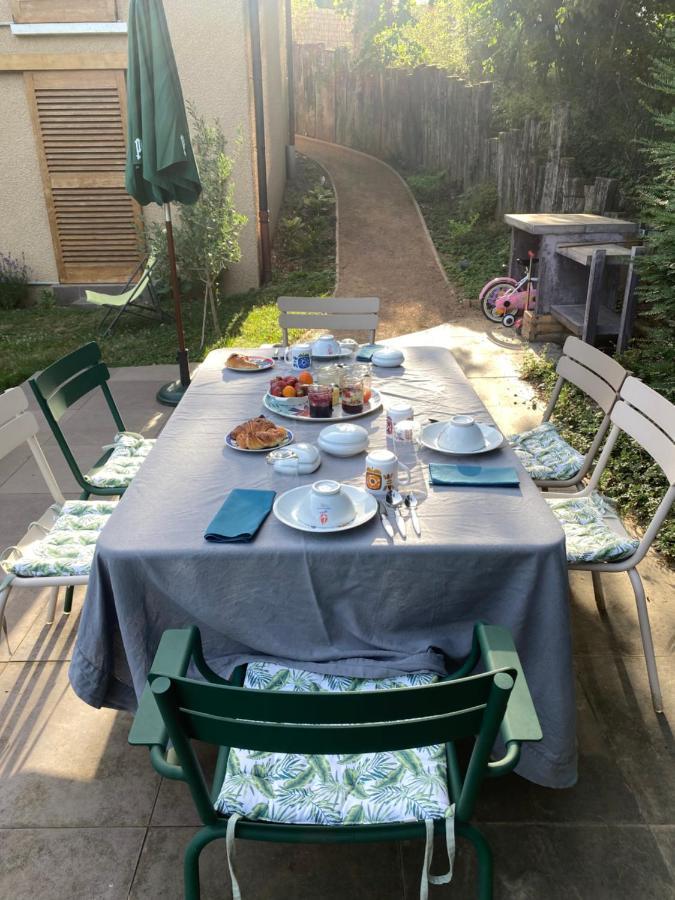 Les Cabanons Couette-café Dardilly