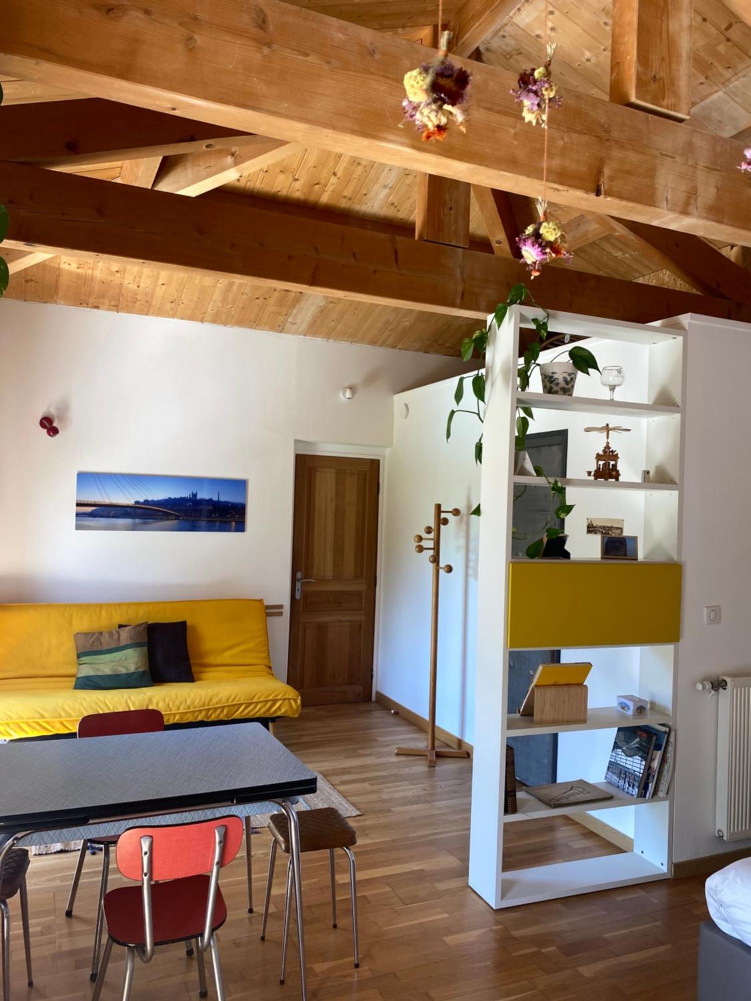 Les Cabanons Bed and breakfast